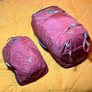 Osprey Farpoint 70 Travel Duffel Backpack with detachable daypack